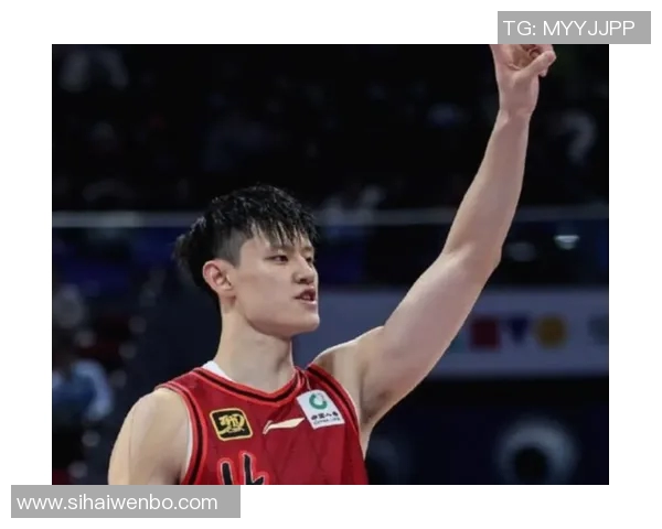 曾凡博:新生代篮球明星的崛起与未来发展潜力分析 曾凡博:新生代篮球明星的崛起与未来发展潜力分析